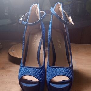 Liliana Blue Textured Peep-Toe 6 Inch Heels